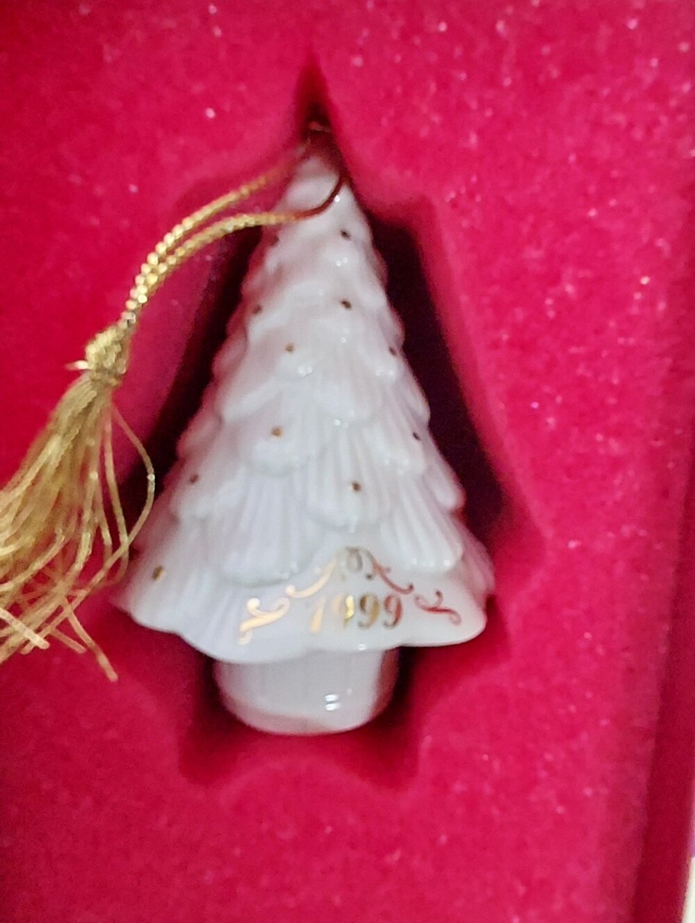Lenox Annual Dated 1999 Christmas Tree Ornament Ivory Gold Accent Vintage Box - Picture 3 of 8